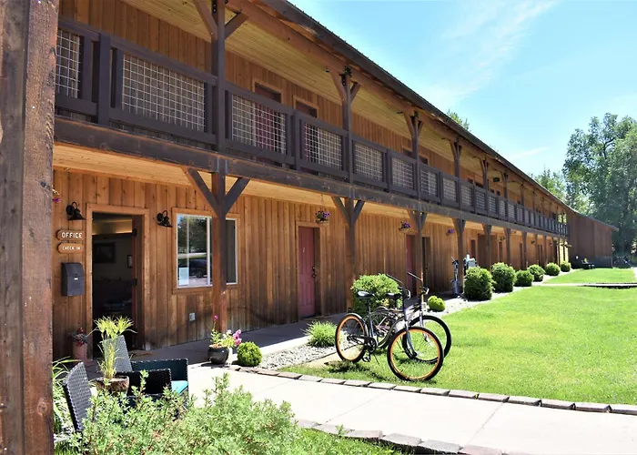 Methow River Lodge And Cabins