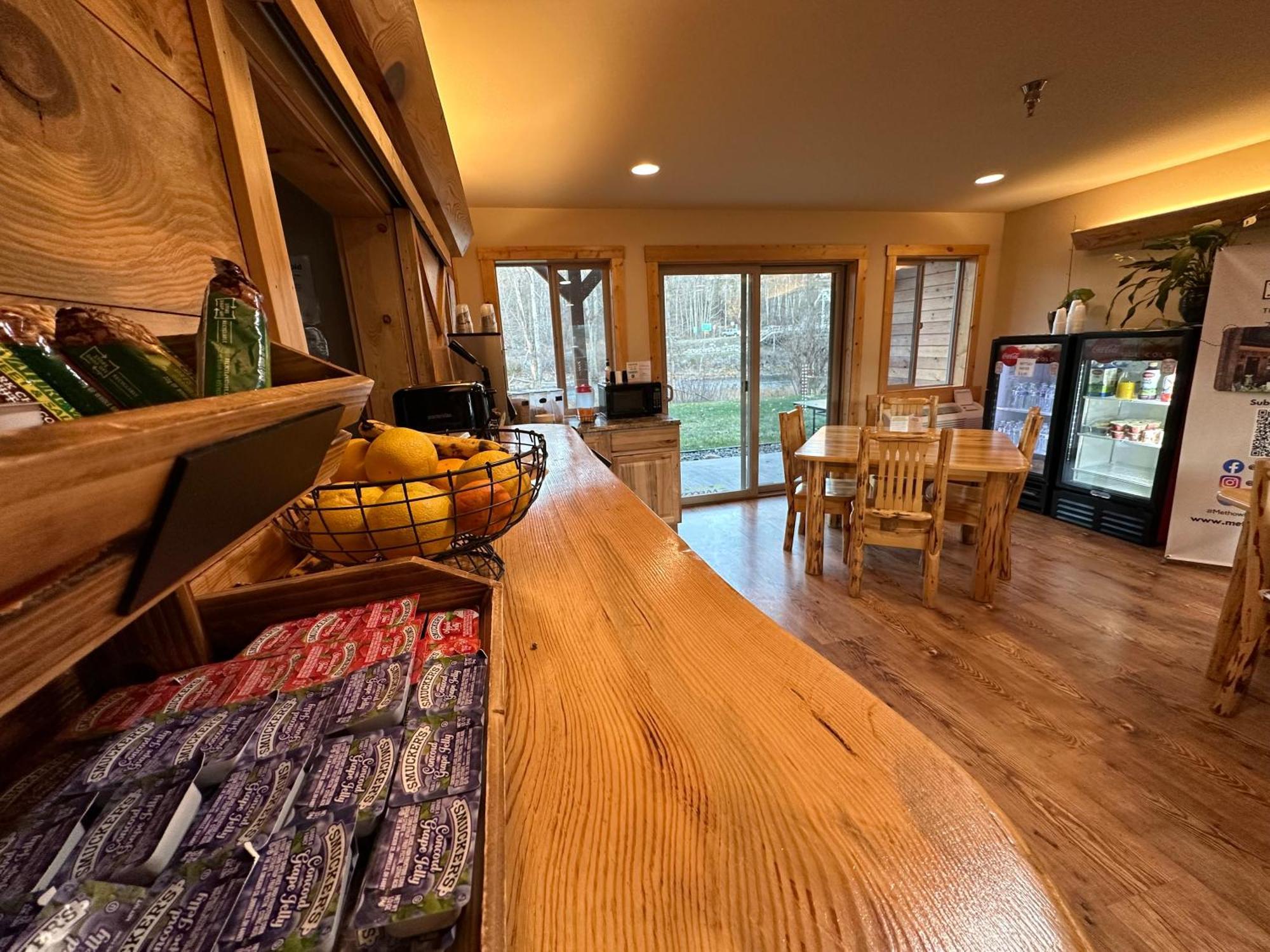 Lodge Methow River And