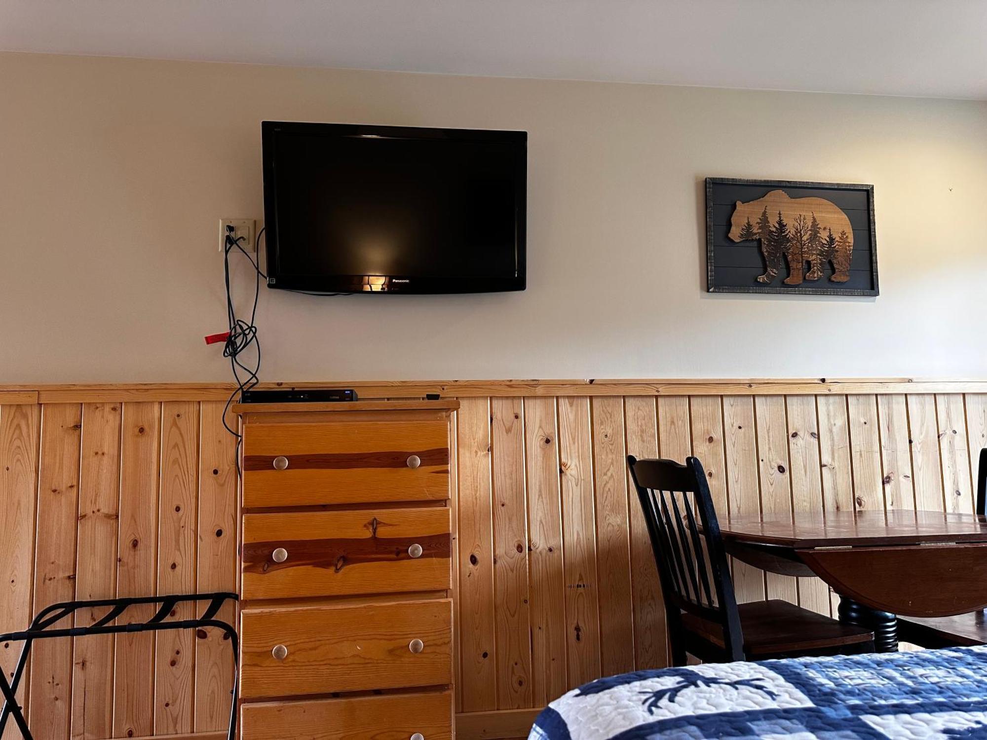 Methow River And Lodge *