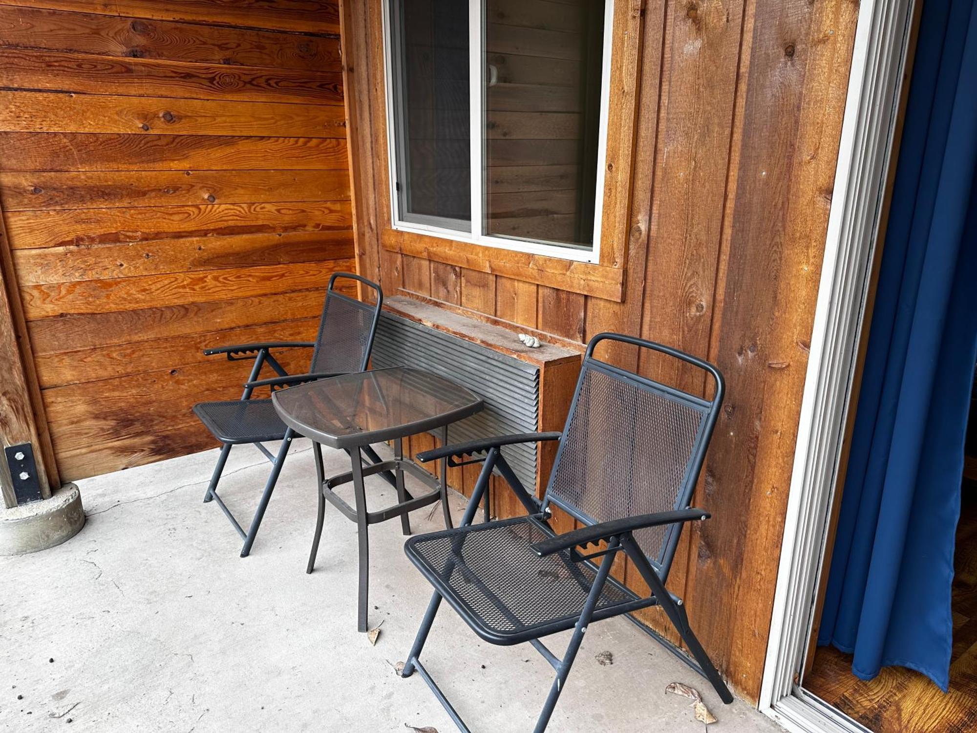 Lodge Methow River And *